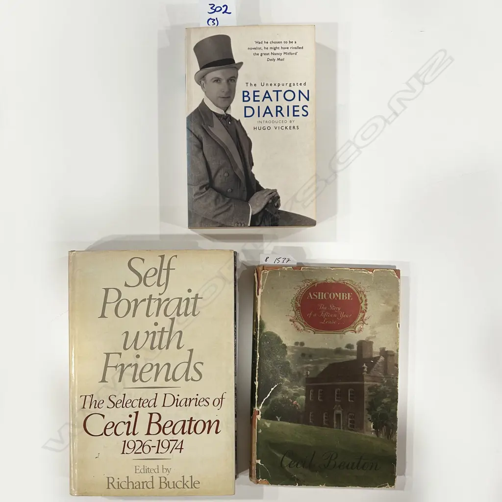 THREE BOOKS: CECIL BEATON BIOGRAPHIES/DIARIES Image 1++
